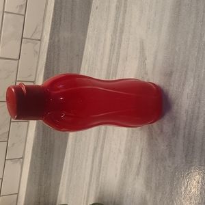 ECO Tupperware water bottle